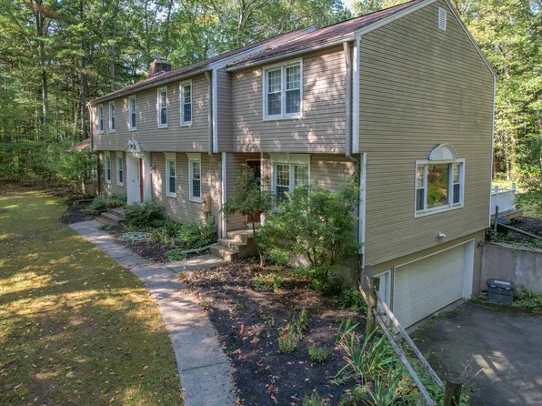 23 Hampden Road, Somers, CT 06071