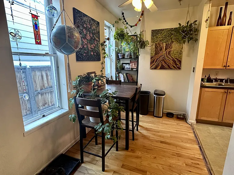 149 S Corona St — Photo 16