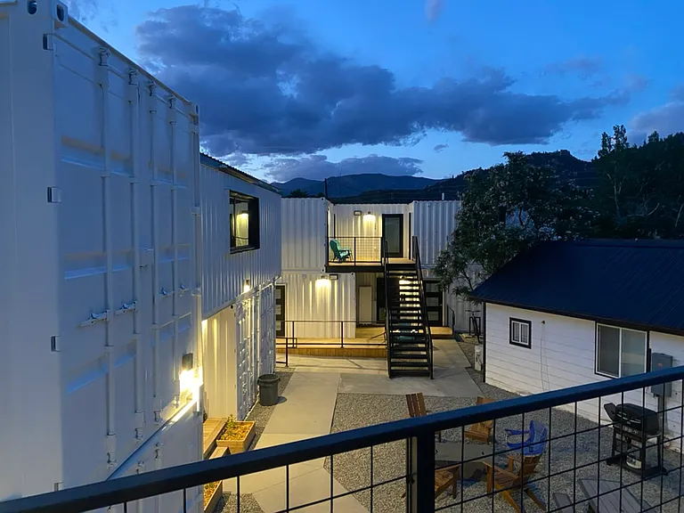 BV Basecamp — Photo 10