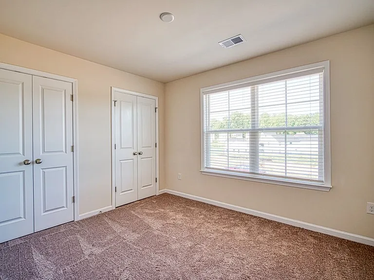 580 Millsgate Cir — Photo 29