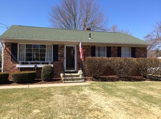 54 Ferncliff Ave, Springfield, MA 01119