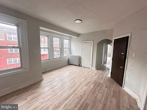 2nd image of 4950 Walnut St APT 2