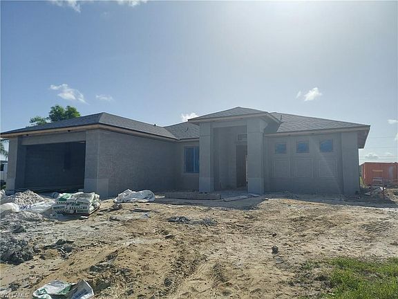 2nd image of 639 NE 2nd Ave