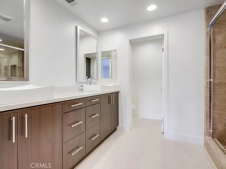 67 Lennox — Photo 29
