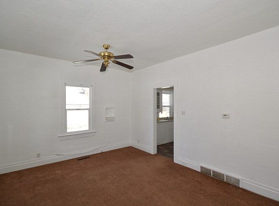 5th image of 1246 Sage Ave