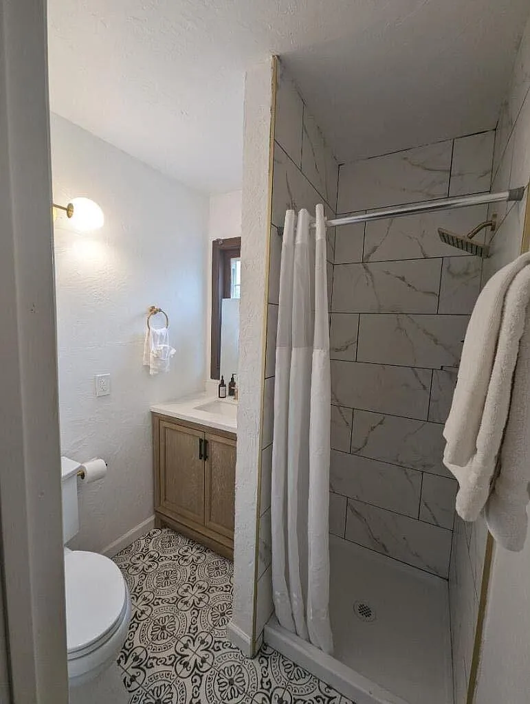 1 bed, $1,100 — Photo 4