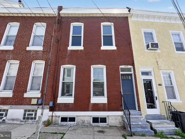 185 Baldwin St, Philadelphia, PA 19127