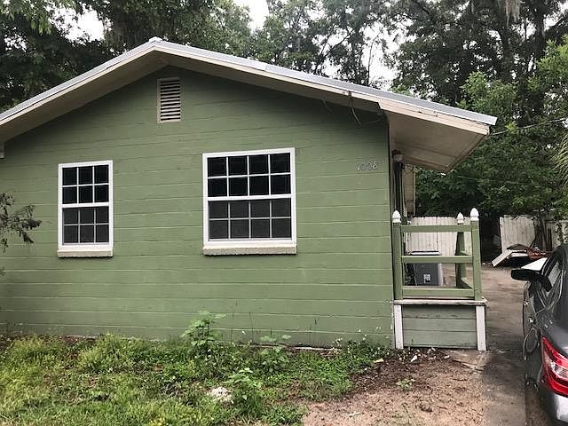 1st image of 1008 NW 40th Ave