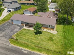 603 E Holden St, Virden, IL