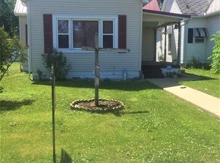 1128 N 11th St, Terre Haute, IN 47807