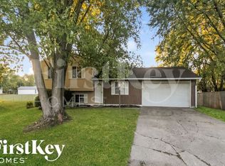 144 Plymouth Rock Ct, Greenwood, IN 46142