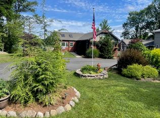 14 Horseshoe Dr, Newton, NJ 07860