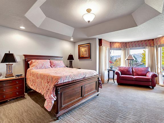 5th image of 6605 Southpointe Ct
