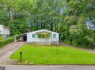 3083 McKenzie Rd, East Pt, GA 30344