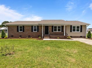 8431 Clinton Rd, Stedman, NC 28391