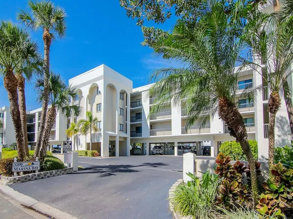 3200 Gulf Blvd APT 103, Saint Pete Beach, FL 33706