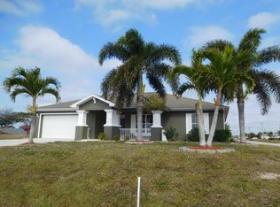 15 Kismet Pkwy W, Cape Coral, FL 33993