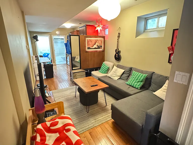 61 Wait St #1A — Photo 4