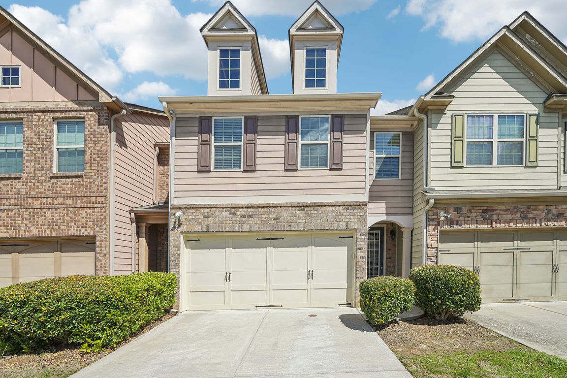 Creek Bend Ln-S1803-001.jpg