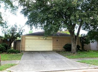 2447 Prides Crossing Rd, Houston, TX 77067