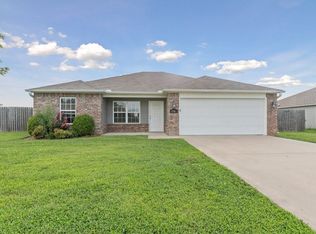 3568 Alliance Dr, Bethel Heights, AR 72764