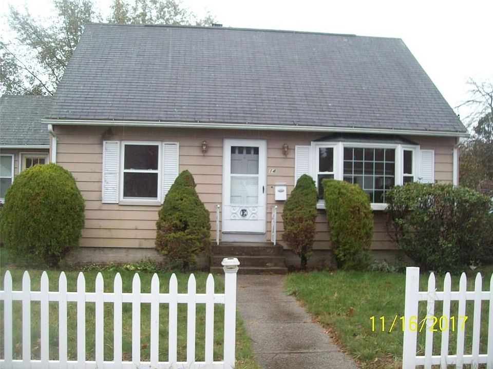 1st image of 14 Hopedale Dr