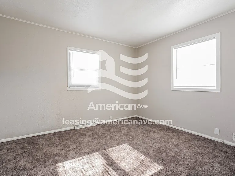 1793949_011_wm_-_bedroom_13574672.jpg