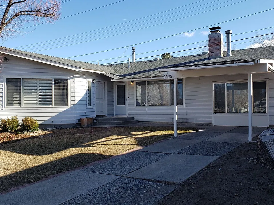 1496 Elizabeth Dr