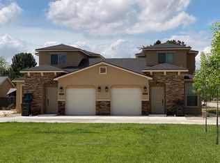 (Undisclosed Address), Carlsbad, NM 88220