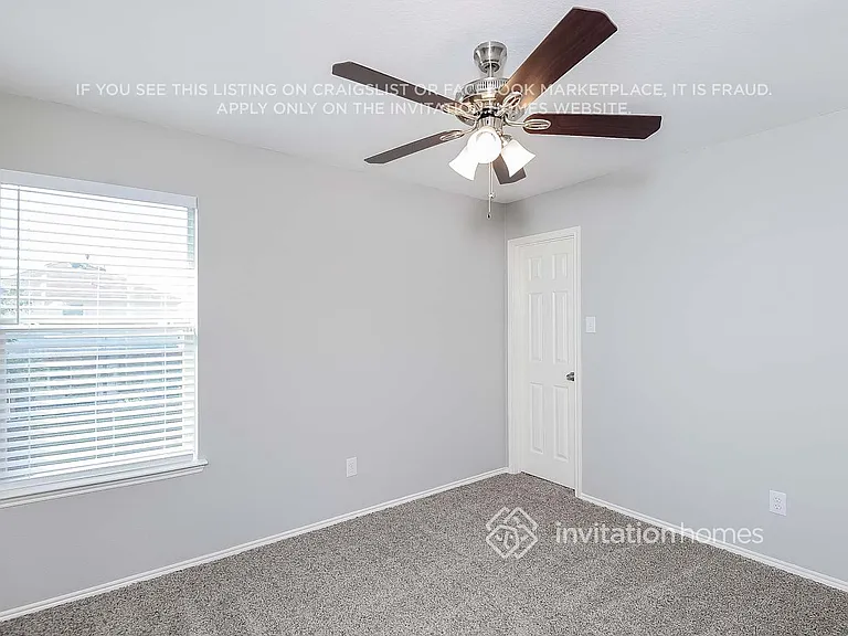 11900 Brown Fox Dr — Photo 13