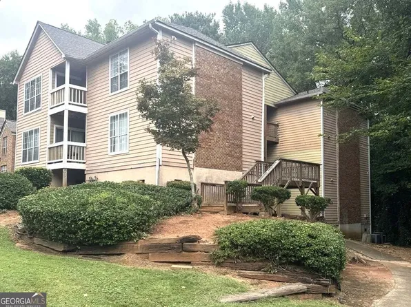 5539 Mountain Springs Cir, Stone Mountain, GA 30088
