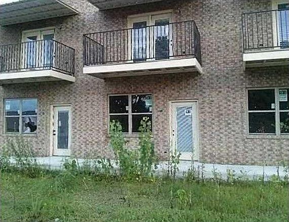 2nd image of 309 Adams Ave N