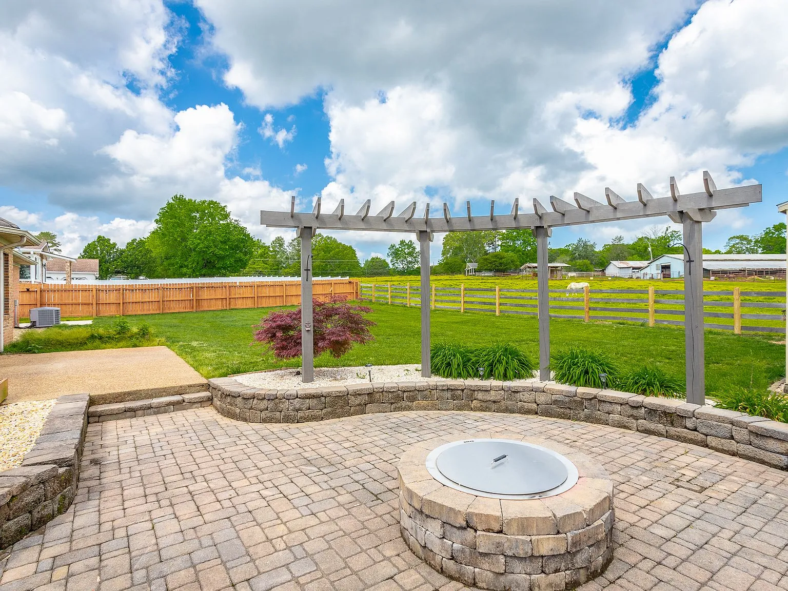 8517 Horseshoe Bend Lane - 1 — Photo 2