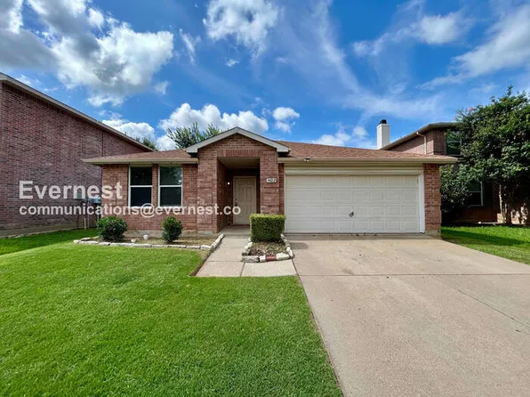 3422 Lipizzan Dr, Denton, TX 76210