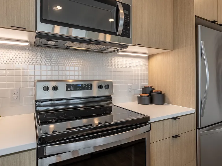 Jackson Apartments — Photo 17