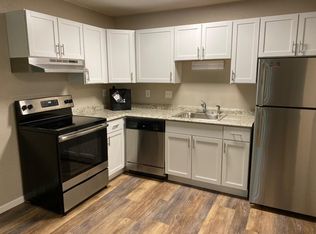 1023 Fiedler Ln APT 8, Madison, WI 53713