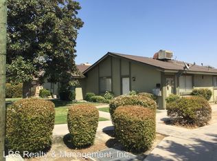 6104 Stine Rd APT D, Bakersfield, CA 93313