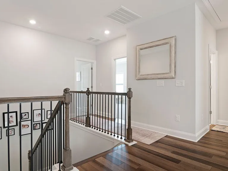 219 Abbot Pl — Photo 10