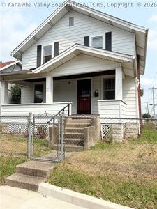 700 Adams St, Charleston, WV, 25302