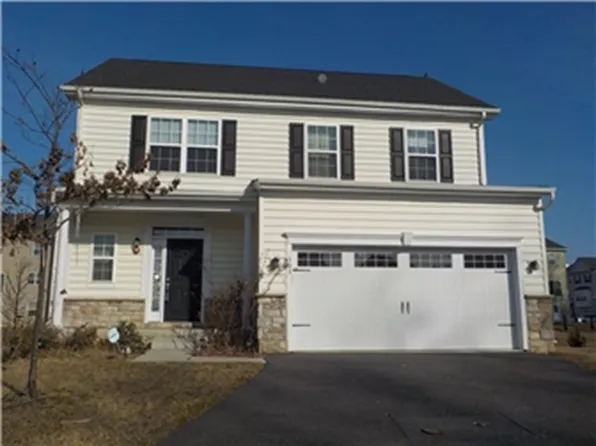 303 Ellis Ct, Newark, DE 19711