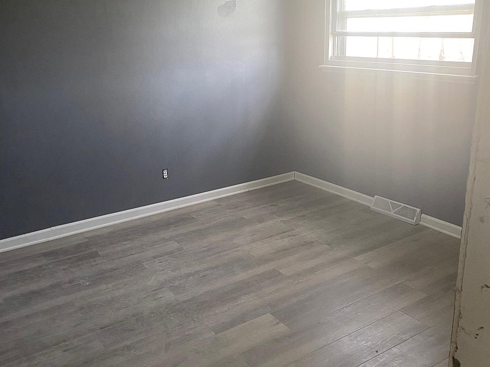 1st image of 2718 Ashland Ct