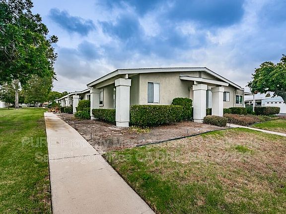 3rd image of 3652 Bartlett Ave