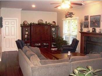 4th image of 1834 Clark Hills Cir