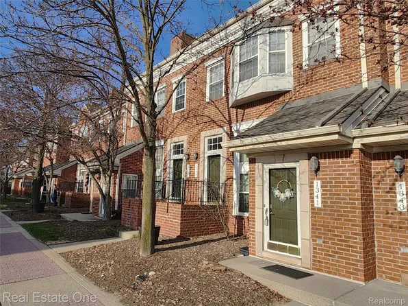 1341 S Washington Ave, Royal Oak, MI 48067