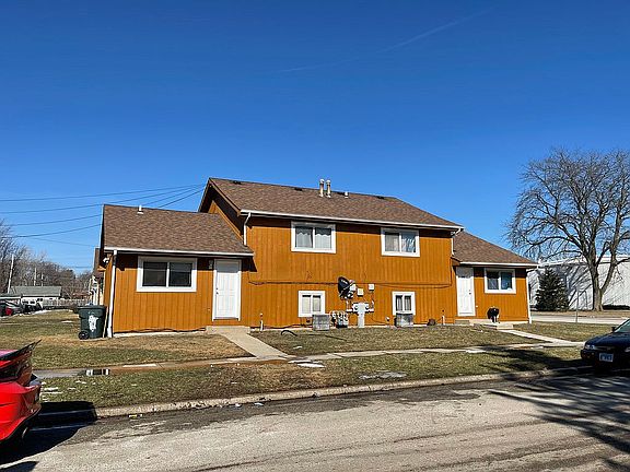 3rd image of 404 N Oakwood Ave