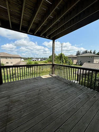 230 West Hills Photo 1