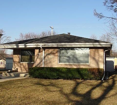 5th image of 2231 N 103rd St