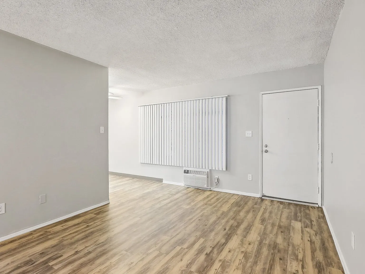 Park Vista Apartments — Photo 4