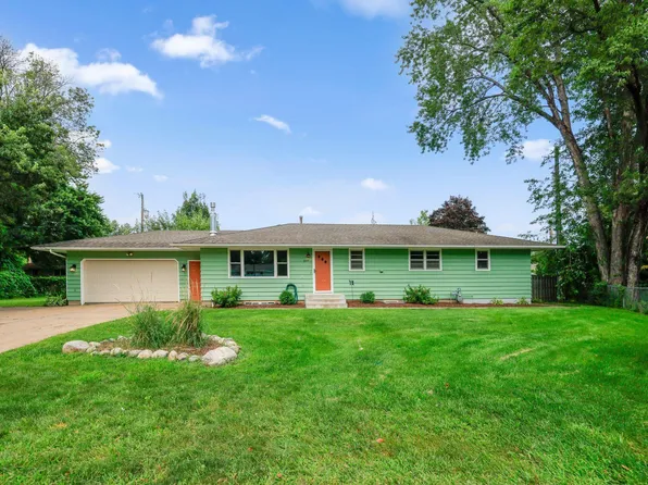 10047 Pilgrim Way N, Maple Grove, MN 55369