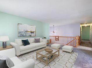 125 Broadway Ave, Colonia, NJ 07067